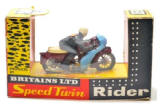 Britains 9696