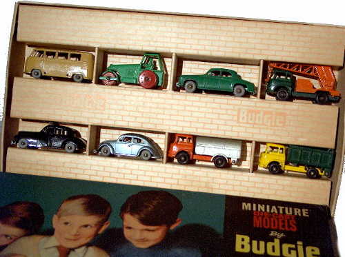 Budgie Gift Set 8B