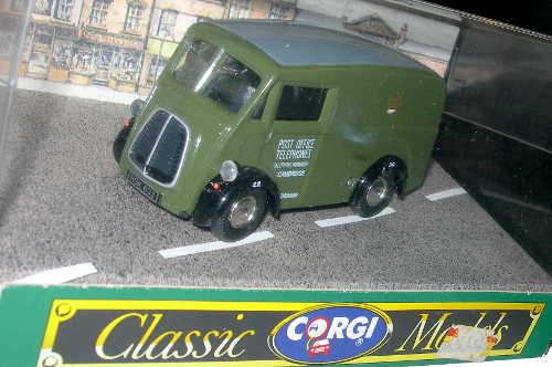  Corgi Classic D983