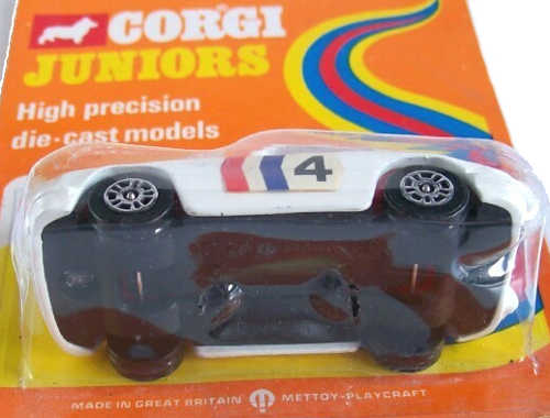 Corgi Junior 80