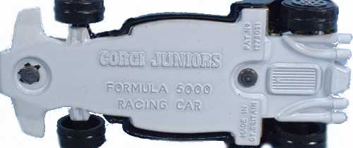 Corgi Junior 27