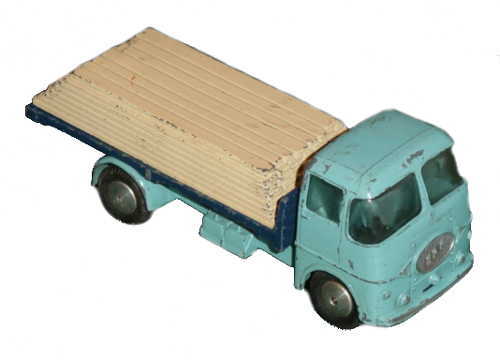 Corgi 457 with planks load