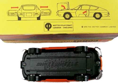 Corgi 372