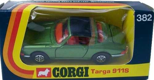 Corgi 382