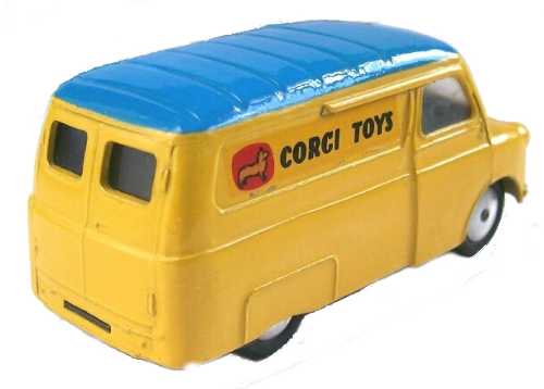 Corgi 422