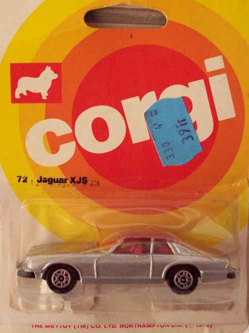 Corgi Junior 72