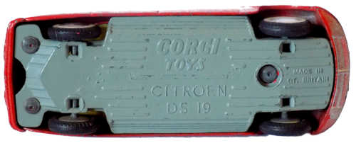Corgi 210S