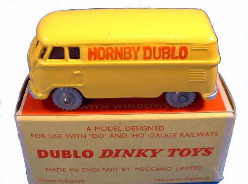 Dinky Dublo 071