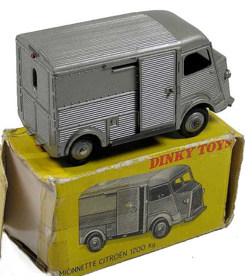 French Dinky 25C