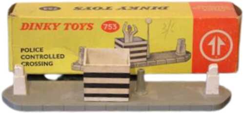 Dinky 753