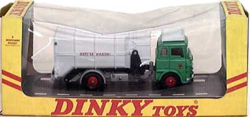 Dinky 978 Refure Wagon in display type box