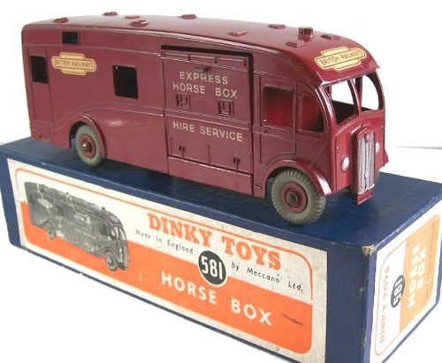 Dinky 581