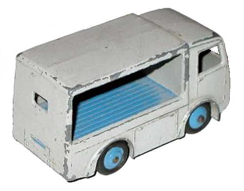 Dinky 30v