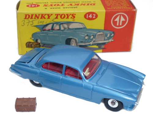 Dinky 142