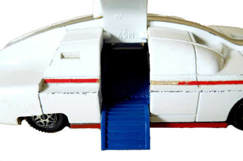 Dinky 105