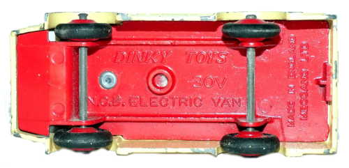 Dinky 30v