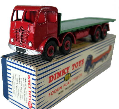 Dinky 902 (903 box)