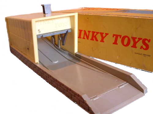 Dinky 502