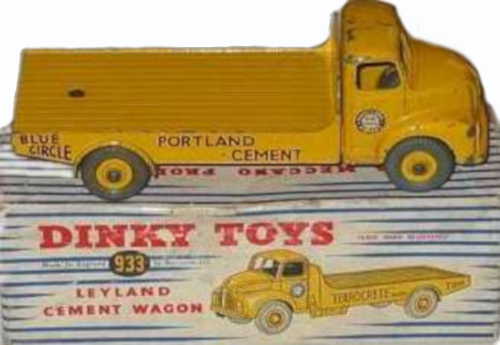 Dinky 933