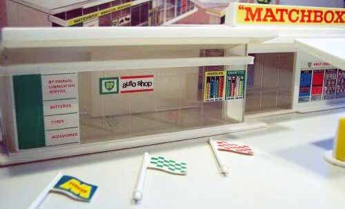 Matchbox MG-1