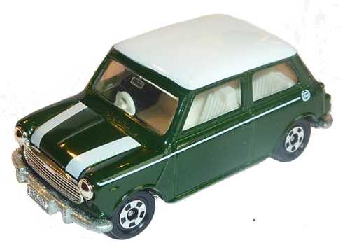 Tomica F8